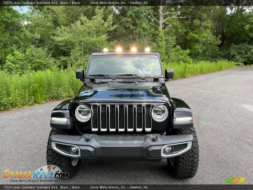 2020 Jeep Gladiator Overland 4x4 Black / Black Photo #3