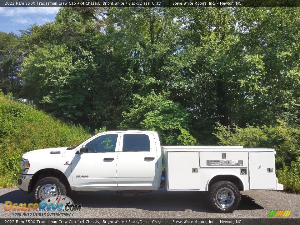 2022 Ram 3500 Tradesman Crew Cab 4x4 Chassis Bright White / Black/Diesel Gray Photo #1