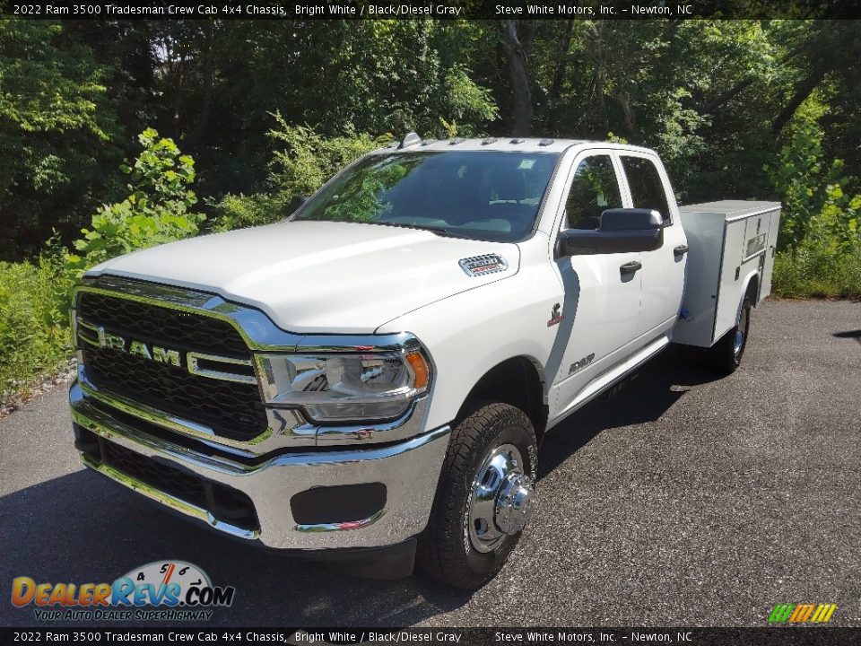 2022 Ram 3500 Tradesman Crew Cab 4x4 Chassis Bright White / Black/Diesel Gray Photo #2