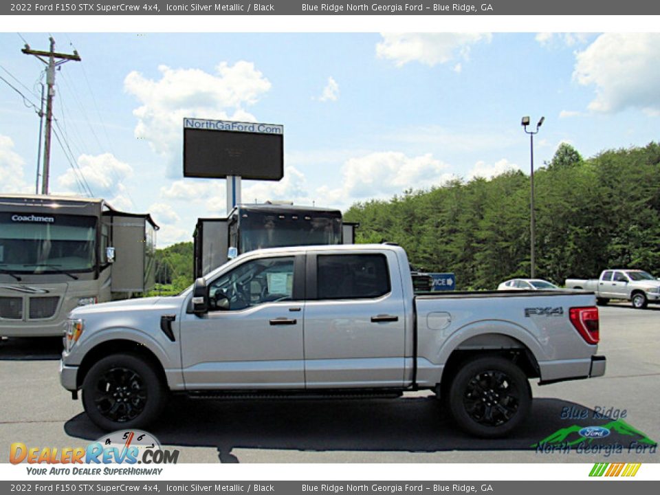 2022 Ford F150 STX SuperCrew 4x4 Iconic Silver Metallic / Black Photo #2