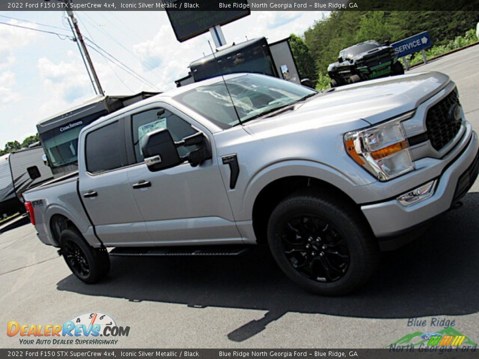 2022 Ford F150 STX SuperCrew 4x4 Iconic Silver Metallic / Black Photo #29