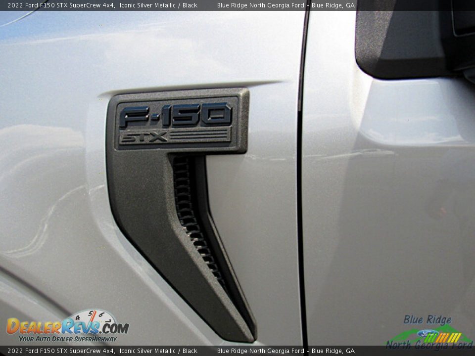 2022 Ford F150 STX SuperCrew 4x4 Iconic Silver Metallic / Black Photo #32