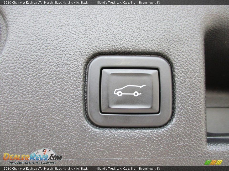2020 Chevrolet Equinox LT Mosaic Black Metallic / Jet Black Photo #10