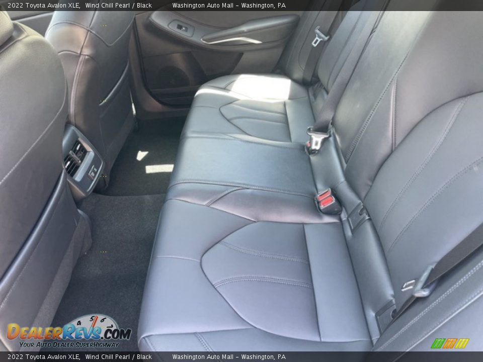 Rear Seat of 2022 Toyota Avalon XLE Photo #21