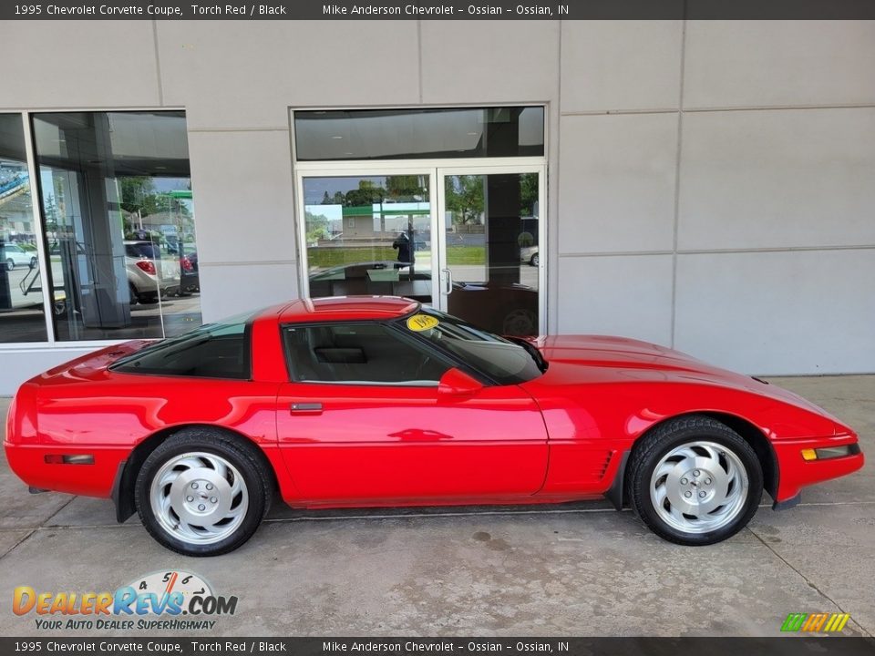 1995 Chevrolet Corvette Coupe Torch Red / Black Photo #3