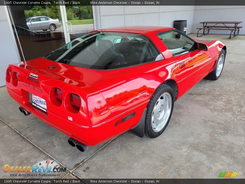 1995 Chevrolet Corvette Coupe Torch Red / Black Photo #4