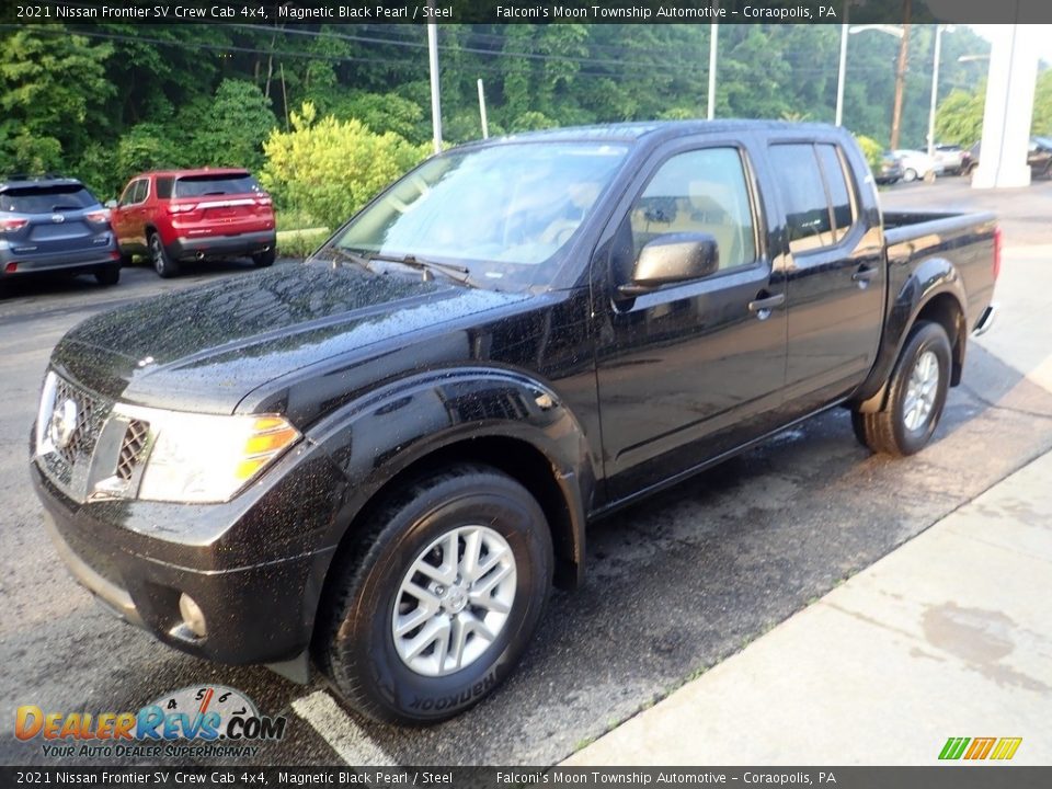 2021 Nissan Frontier SV Crew Cab 4x4 Magnetic Black Pearl / Steel Photo #6