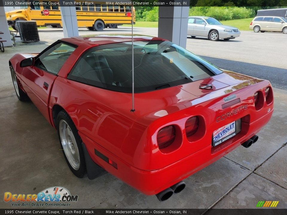 1995 Chevrolet Corvette Coupe Torch Red / Black Photo #6