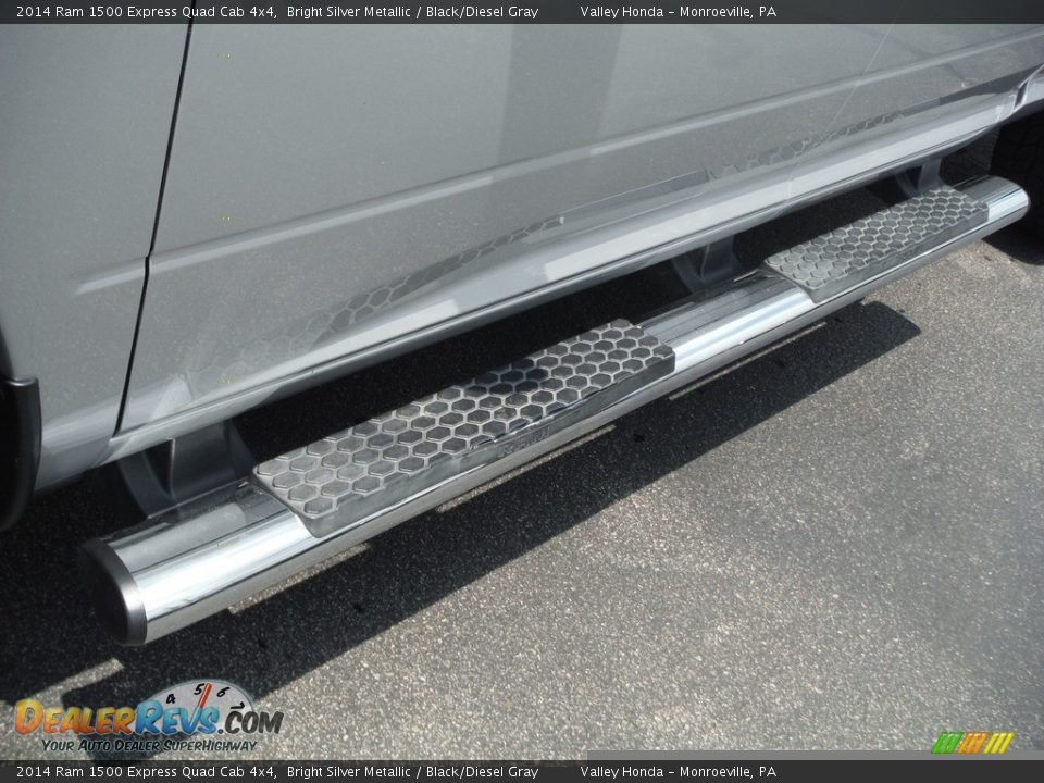 2014 Ram 1500 Express Quad Cab 4x4 Bright Silver Metallic / Black/Diesel Gray Photo #5