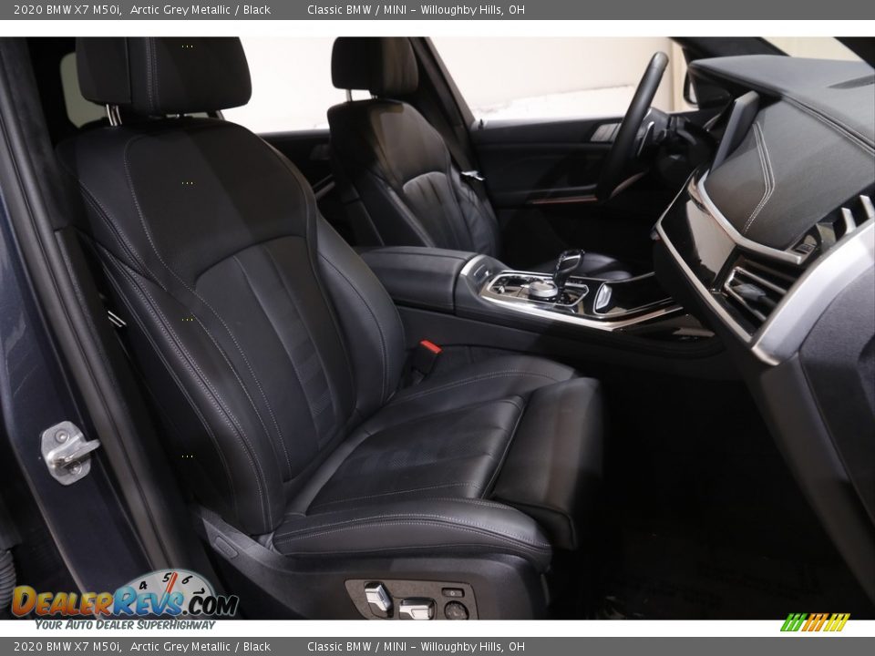 2020 BMW X7 M50i Arctic Grey Metallic / Black Photo #17