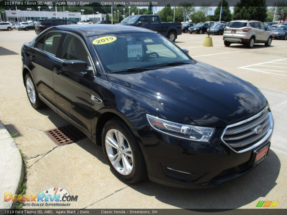 2019 Ford Taurus SEL AWD Agate Black / Dune Photo #3