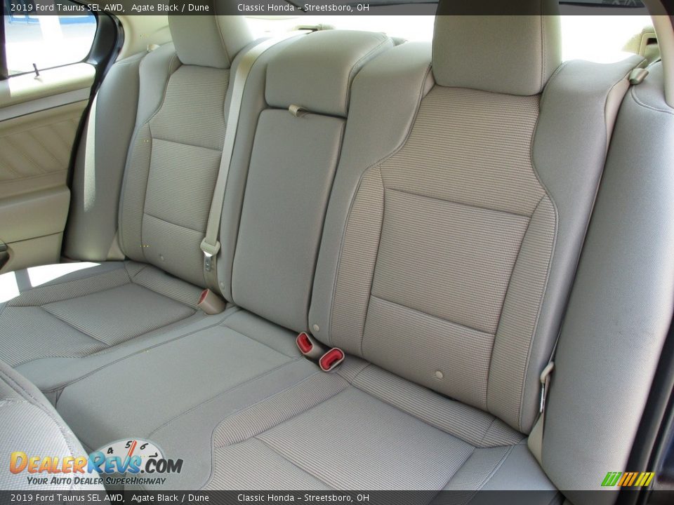 2019 Ford Taurus SEL AWD Agate Black / Dune Photo #25