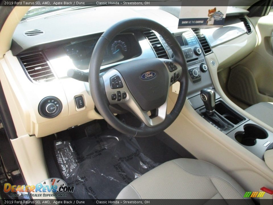 2019 Ford Taurus SEL AWD Agate Black / Dune Photo #29