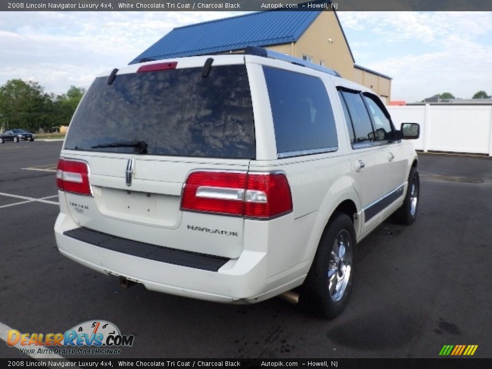 2008 Lincoln Navigator Luxury 4x4 White Chocolate Tri Coat / Charcoal Black Photo #6