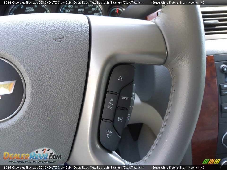2014 Chevrolet Silverado 2500HD LTZ Crew Cab Steering Wheel Photo #20