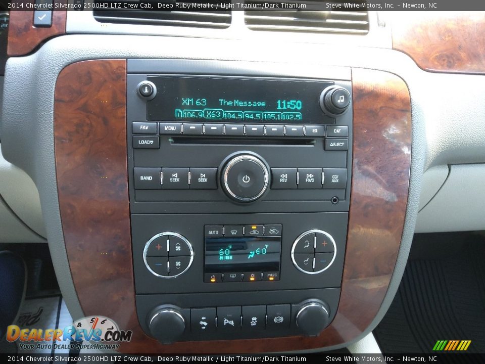 Controls of 2014 Chevrolet Silverado 2500HD LTZ Crew Cab Photo #22