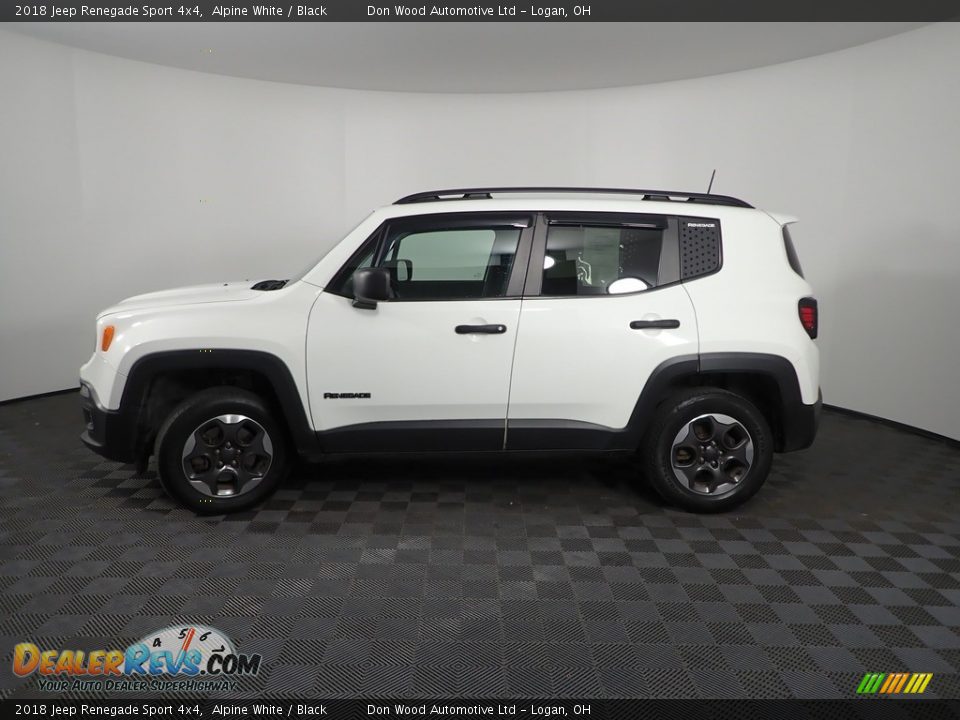 2018 Jeep Renegade Sport 4x4 Alpine White / Black Photo #5