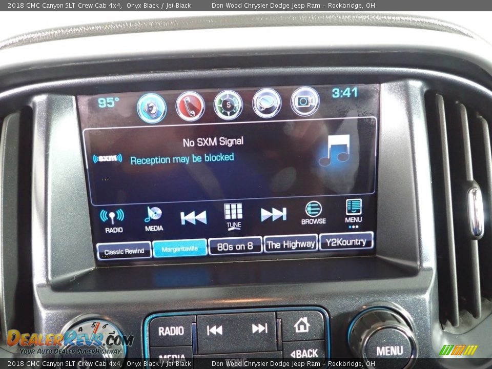 Controls of 2018 GMC Canyon SLT Crew Cab 4x4 Photo #2