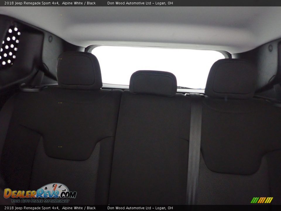 2018 Jeep Renegade Sport 4x4 Alpine White / Black Photo #21