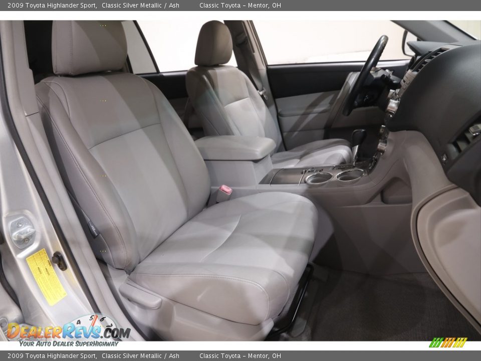 2009 Toyota Highlander Sport Classic Silver Metallic / Ash Photo #15