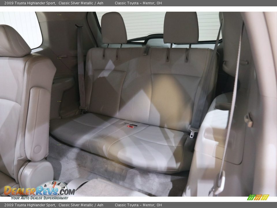 2009 Toyota Highlander Sport Classic Silver Metallic / Ash Photo #18