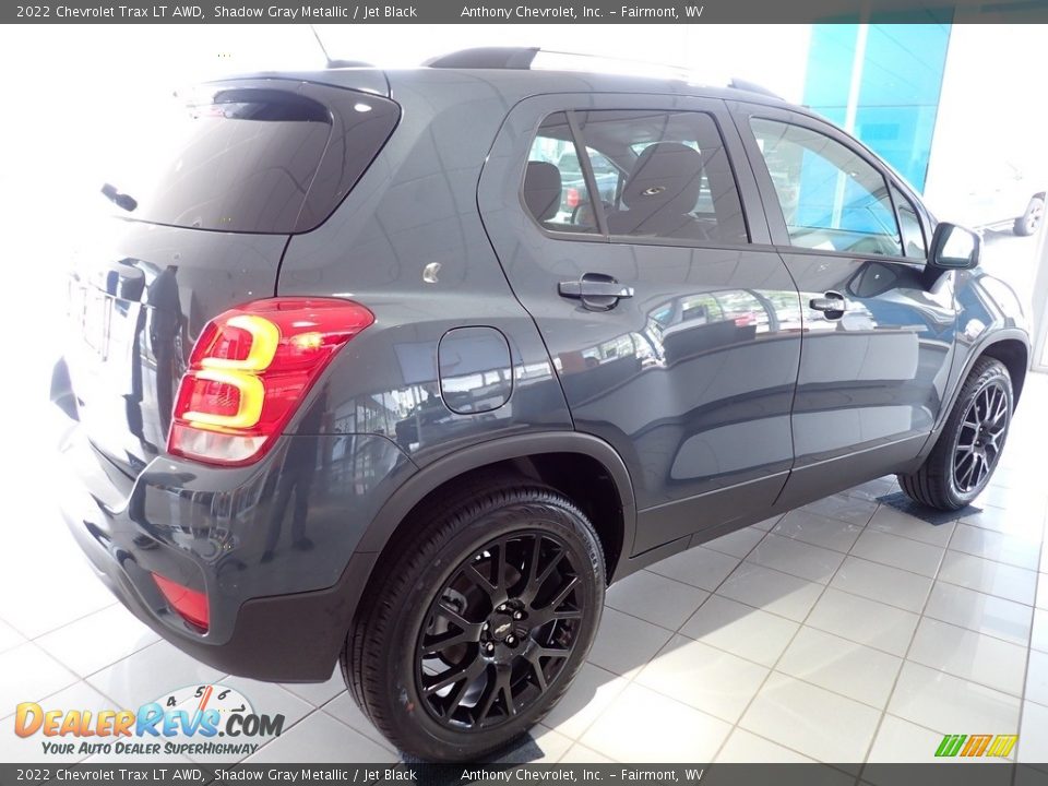 2022 Chevrolet Trax LT AWD Shadow Gray Metallic / Jet Black Photo #2