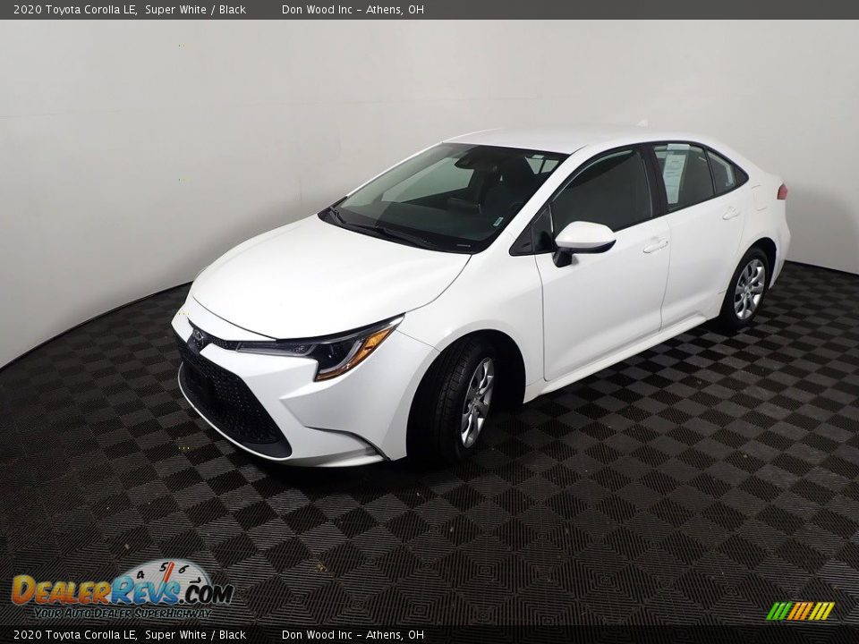 2020 Toyota Corolla LE Super White / Black Photo #9