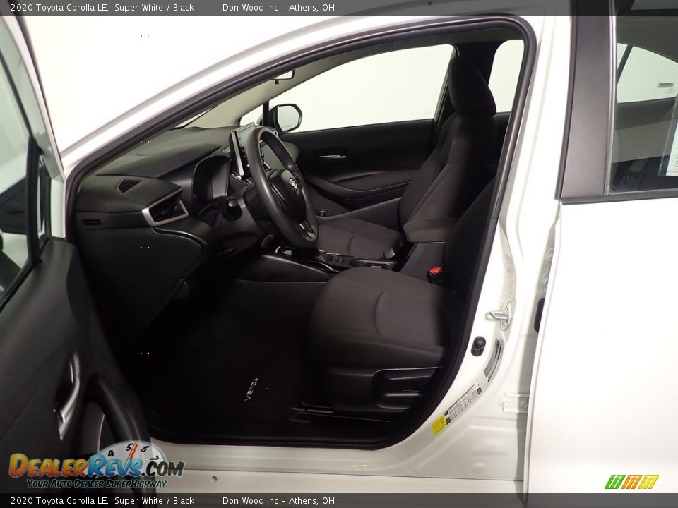 2020 Toyota Corolla LE Super White / Black Photo #22