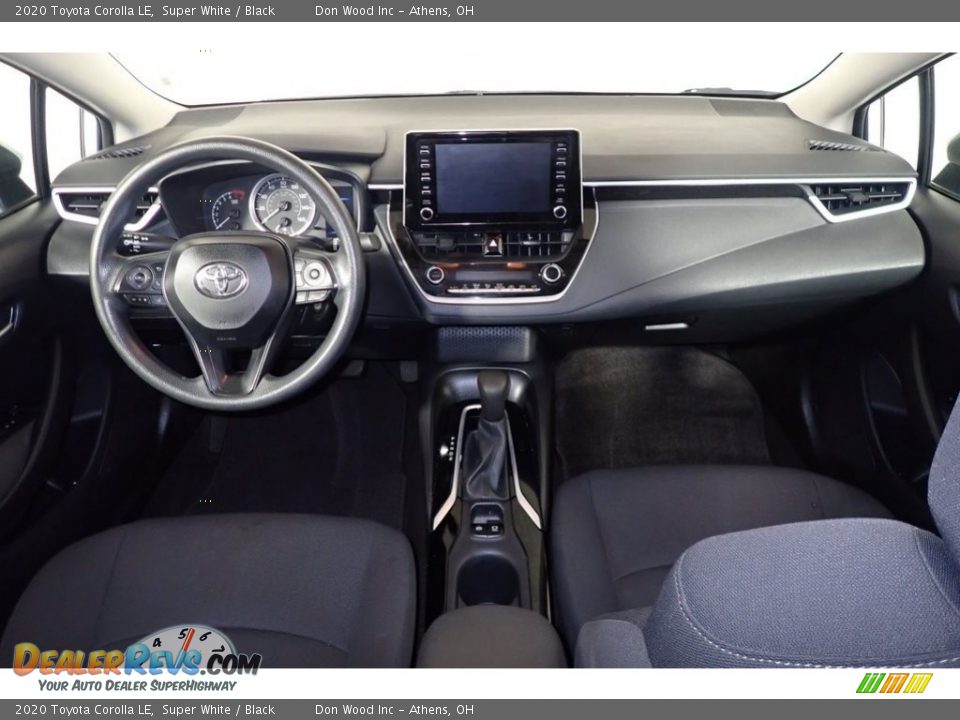 2020 Toyota Corolla LE Super White / Black Photo #24