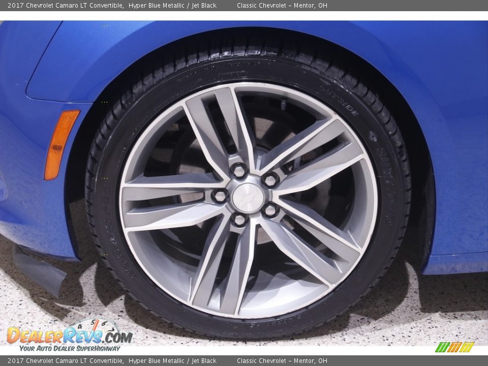 2017 Chevrolet Camaro LT Convertible Wheel Photo #21