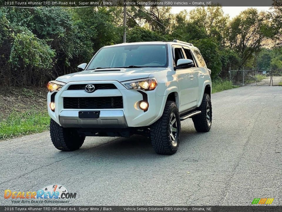 2018 Toyota 4Runner TRD Off-Road 4x4 Super White / Black Photo #16