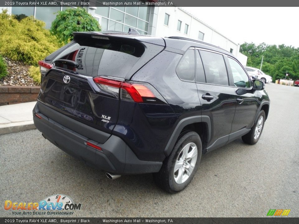 2019 Toyota RAV4 XLE AWD Blueprint / Black Photo #18