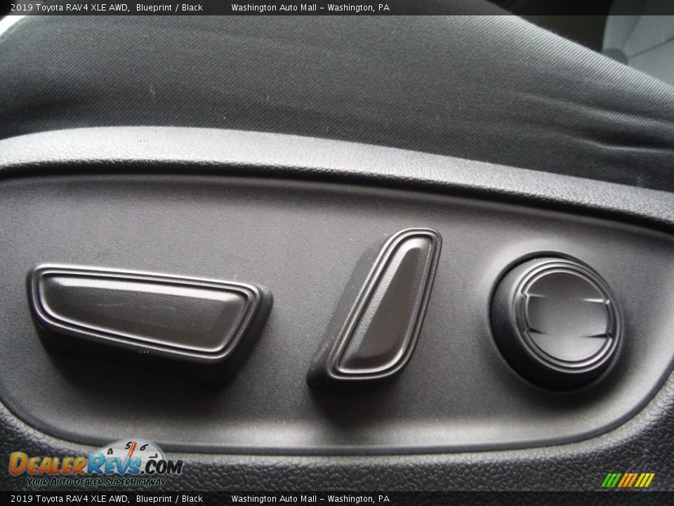 2019 Toyota RAV4 XLE AWD Blueprint / Black Photo #23