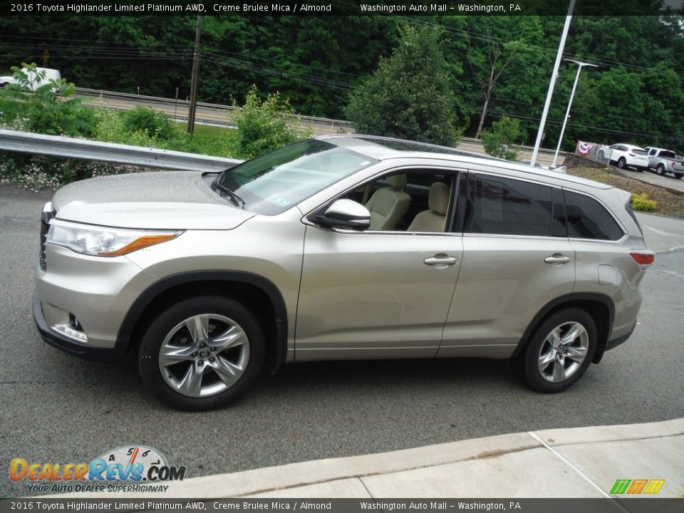 2016 Toyota Highlander Limited Platinum AWD Creme Brulee Mica / Almond Photo #11