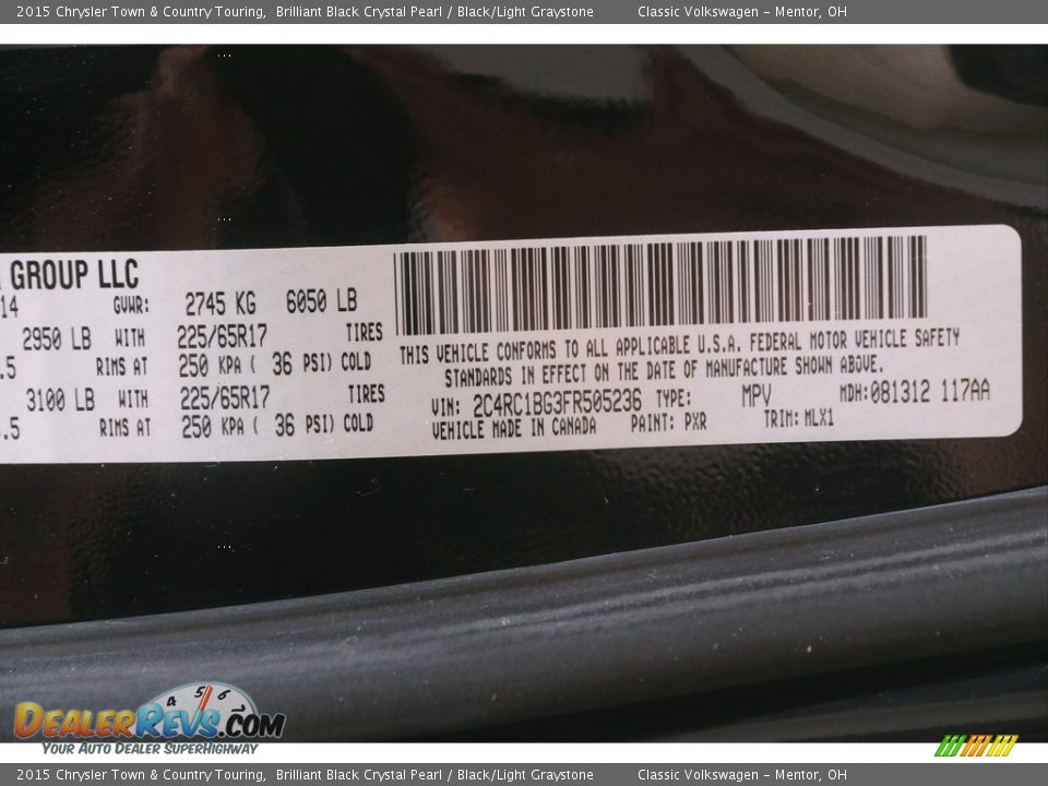 2015 Chrysler Town & Country Touring Brilliant Black Crystal Pearl / Black/Light Graystone Photo #22