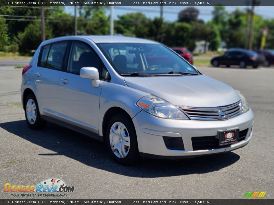 2011 Nissan Versa 1.8 S Hatchback Brilliant Silver Metallic / Charcoal Photo #7