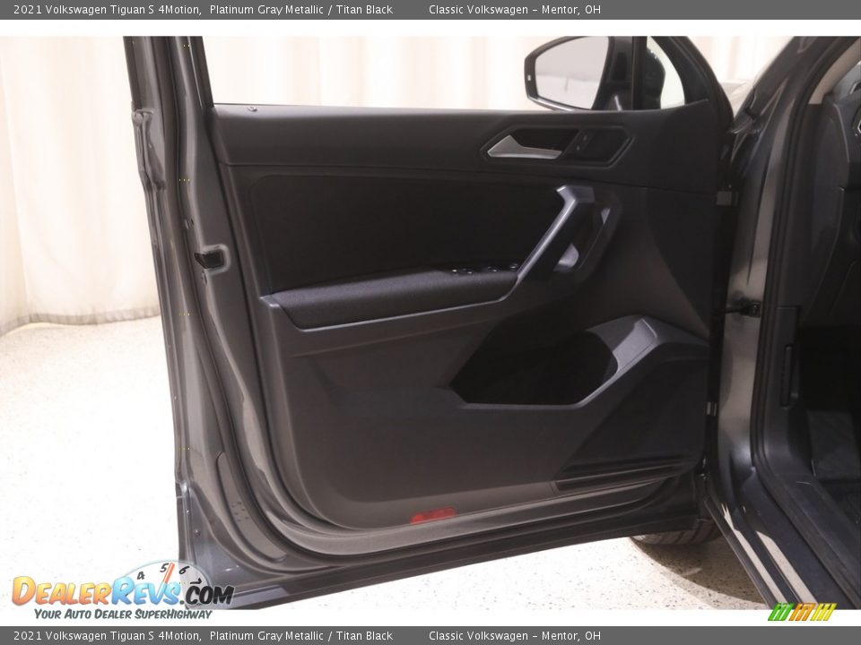 2021 Volkswagen Tiguan S 4Motion Platinum Gray Metallic / Titan Black Photo #4