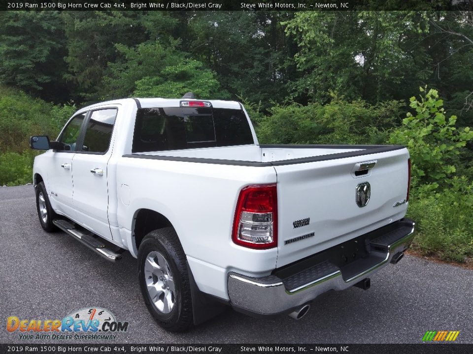 2019 Ram 1500 Big Horn Crew Cab 4x4 Bright White / Black/Diesel Gray Photo #9