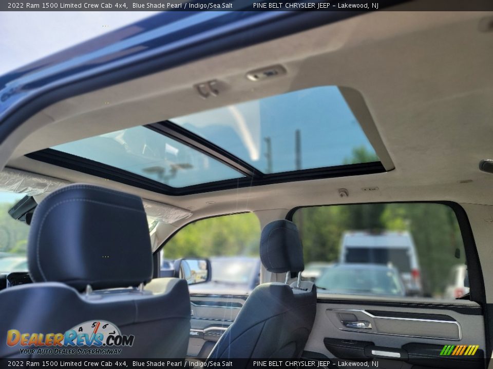 Sunroof of 2022 Ram 1500 Limited Crew Cab 4x4 Photo #13