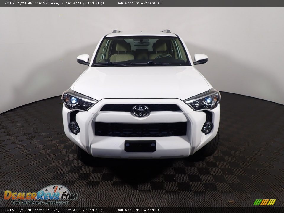 2016 Toyota 4Runner SR5 4x4 Super White / Sand Beige Photo #6