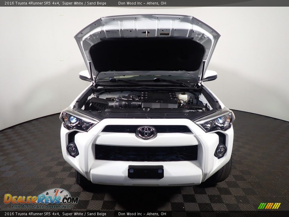 2016 Toyota 4Runner SR5 4x4 Super White / Sand Beige Photo #7