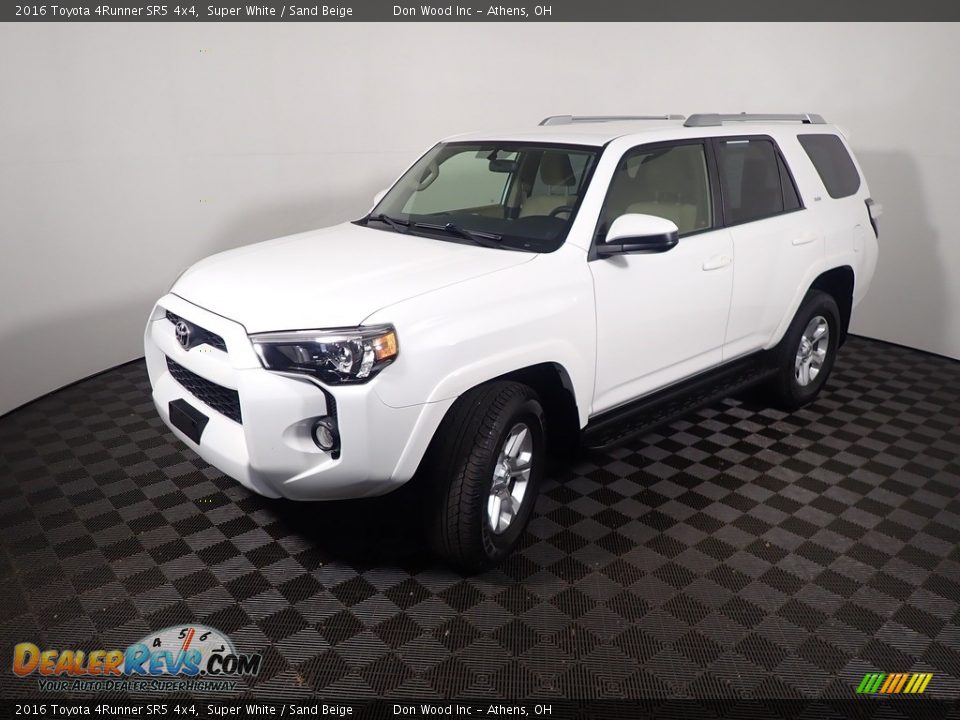 2016 Toyota 4Runner SR5 4x4 Super White / Sand Beige Photo #10
