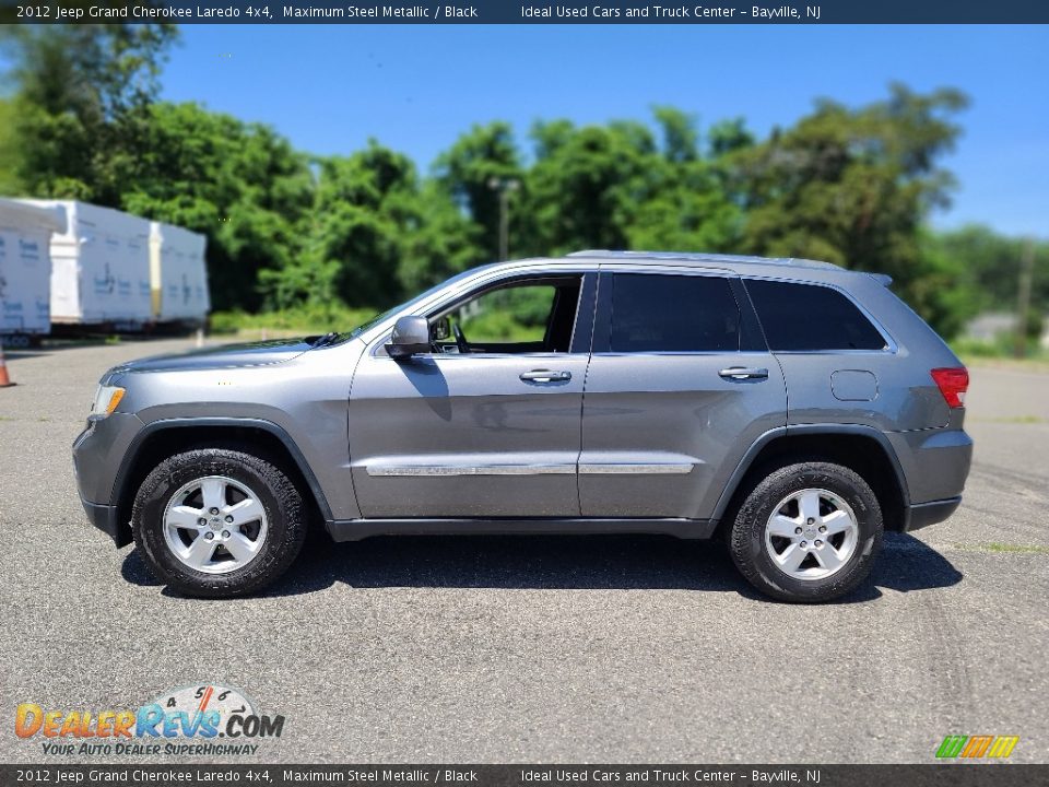 2012 Jeep Grand Cherokee Laredo 4x4 Maximum Steel Metallic / Black Photo #2