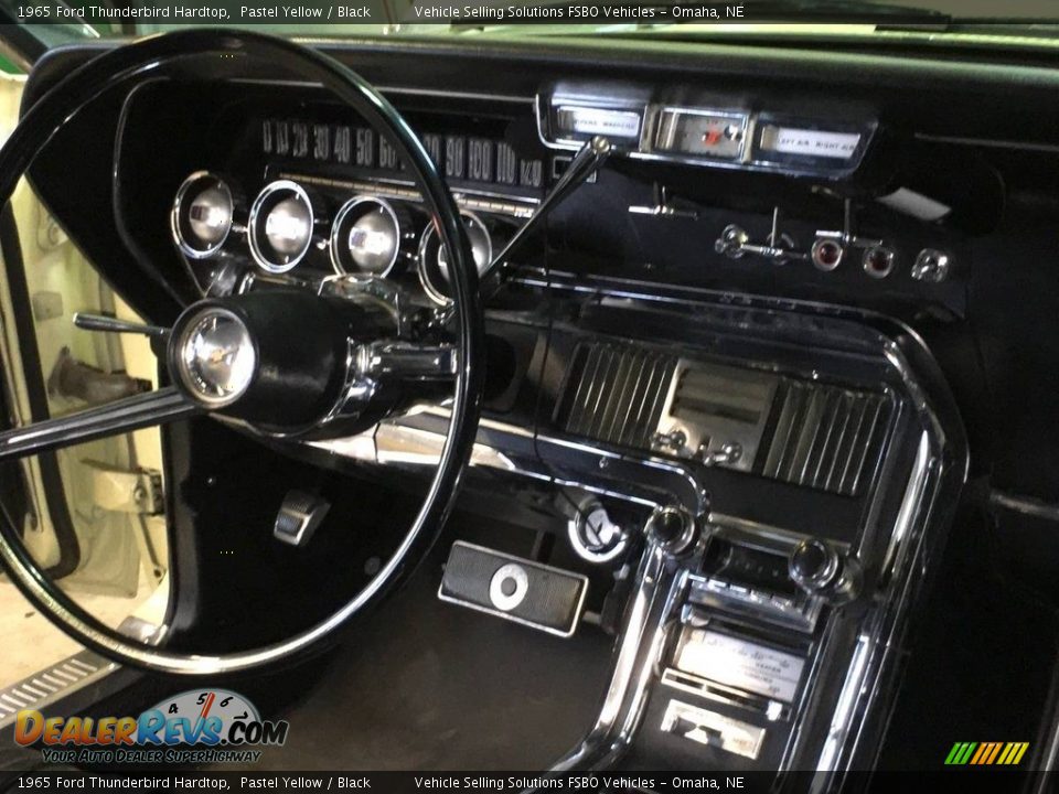 Dashboard of 1965 Ford Thunderbird Hardtop Photo #2