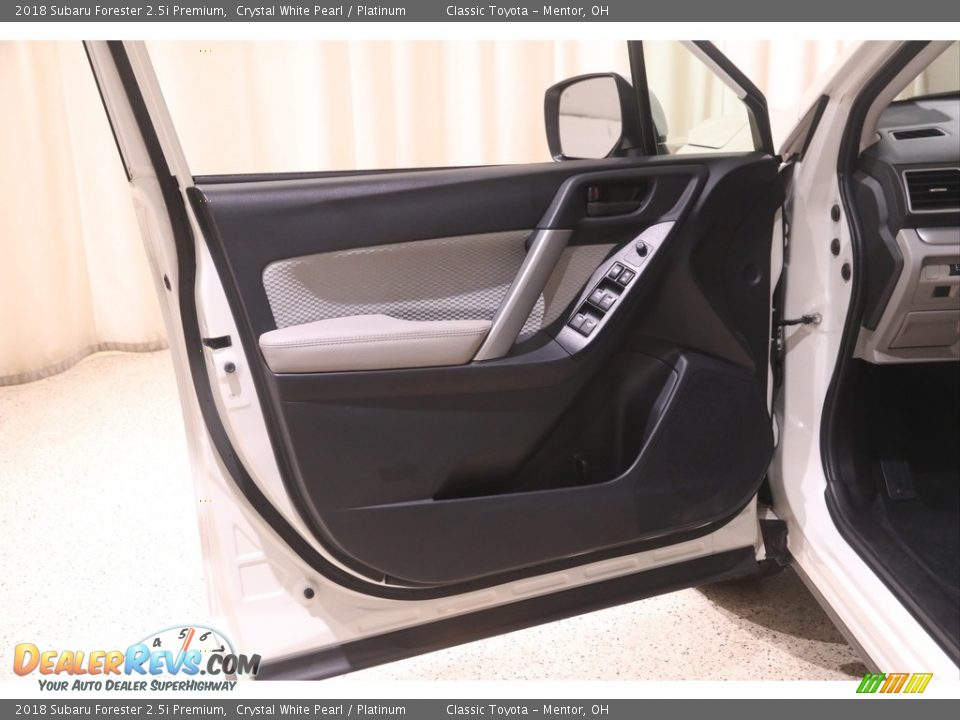 2018 Subaru Forester 2.5i Premium Crystal White Pearl / Platinum Photo #4