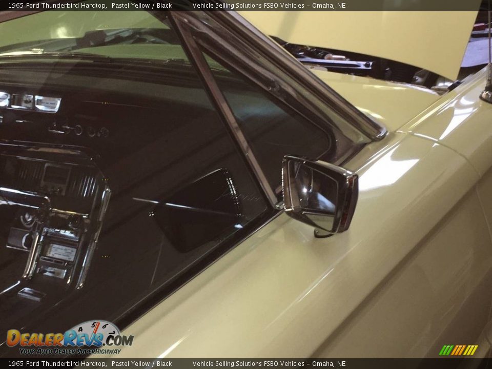 1965 Ford Thunderbird Hardtop Pastel Yellow / Black Photo #9