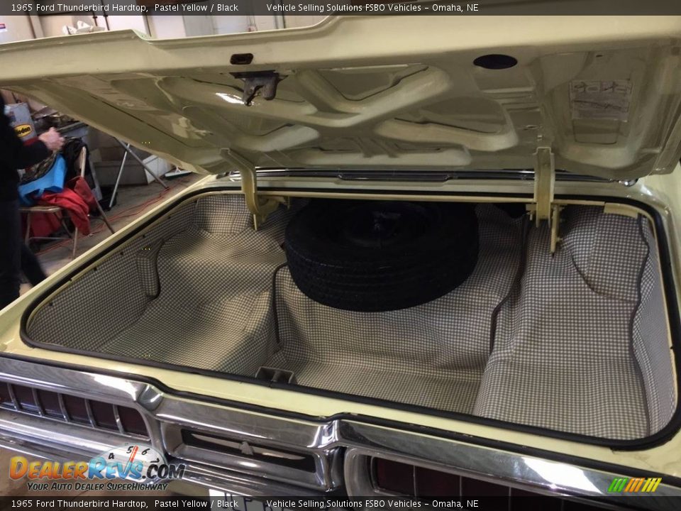 1965 Ford Thunderbird Hardtop Trunk Photo #15