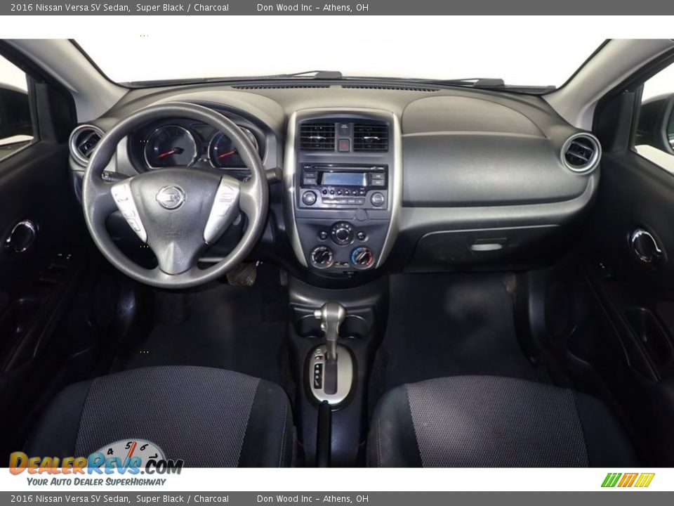 Dashboard of 2016 Nissan Versa SV Sedan Photo #23