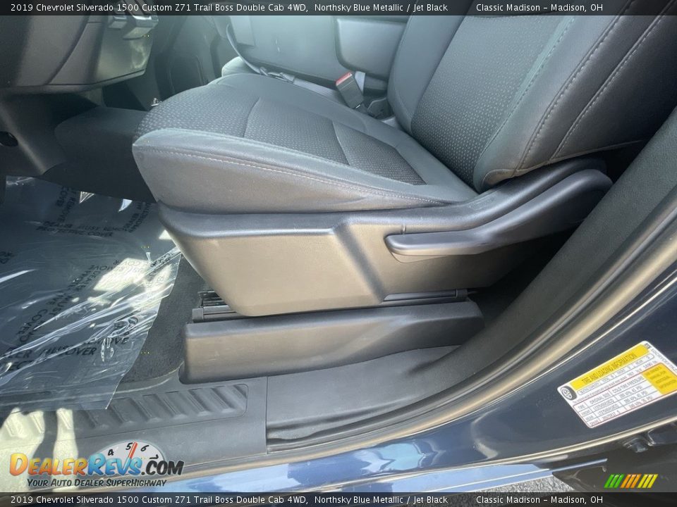 2019 Chevrolet Silverado 1500 Custom Z71 Trail Boss Double Cab 4WD Northsky Blue Metallic / Jet Black Photo #7