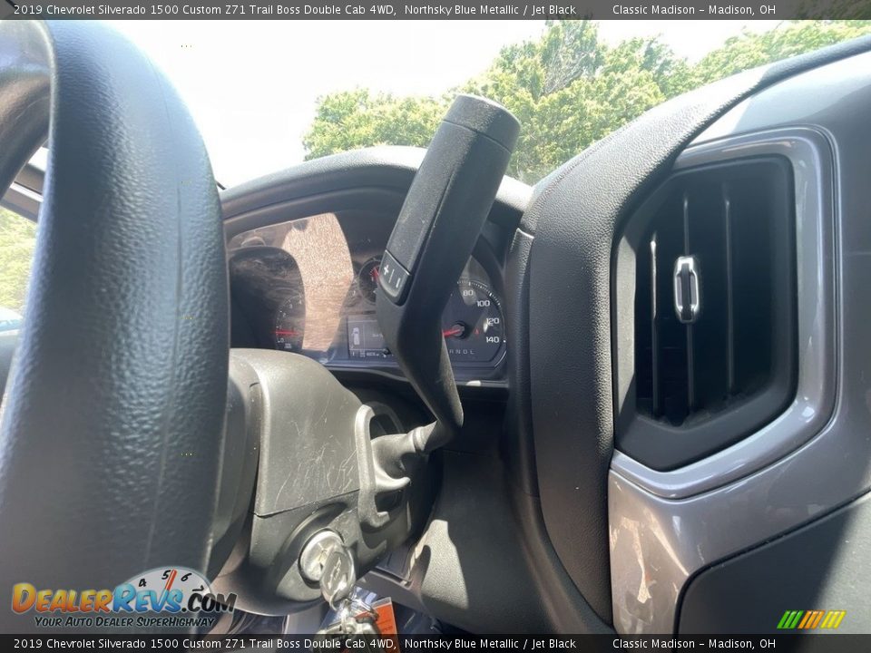 2019 Chevrolet Silverado 1500 Custom Z71 Trail Boss Double Cab 4WD Northsky Blue Metallic / Jet Black Photo #14